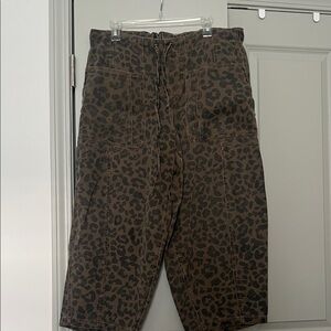 Leopard Print barrel pants